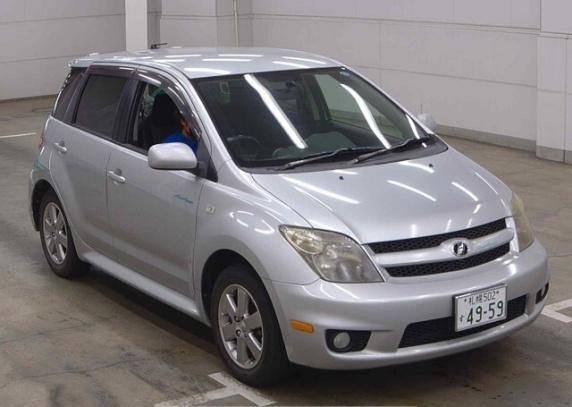 2005 TOYOTA IST 1.5 A-S 41,253 km