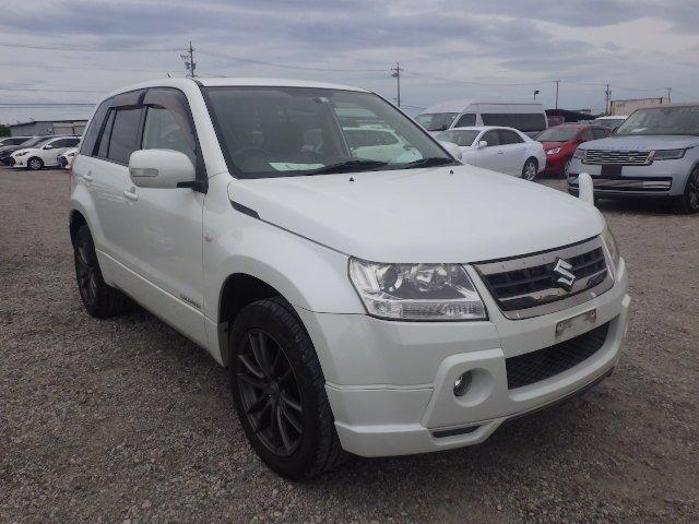 2008 SUZUKI ESCUDO 2.0 SALOMON LTD 109,000km