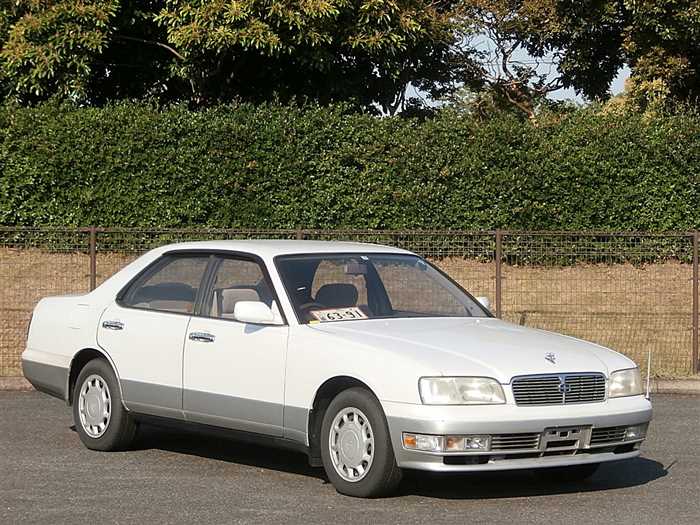 1995 Nissan Gloria Hardtop 28,700 km