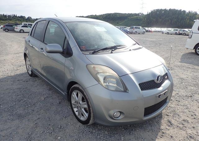 2005 TOYOTA VITZ RS 82,218 km