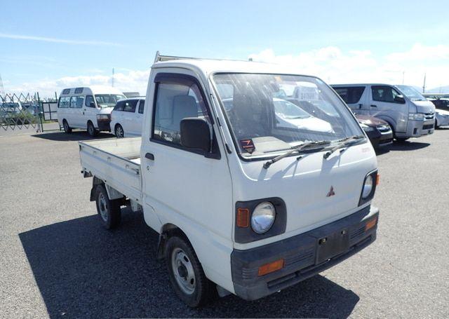 1992 MITSUBISHI MINICAB TRUCK 68,529 km