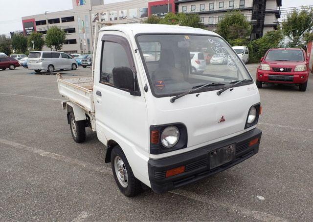 1993 MITSUBISHI MINICAB TRUCK 103,140 km