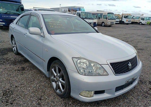 2005 TOYOTA CROWN ATHLETE 63,816 km