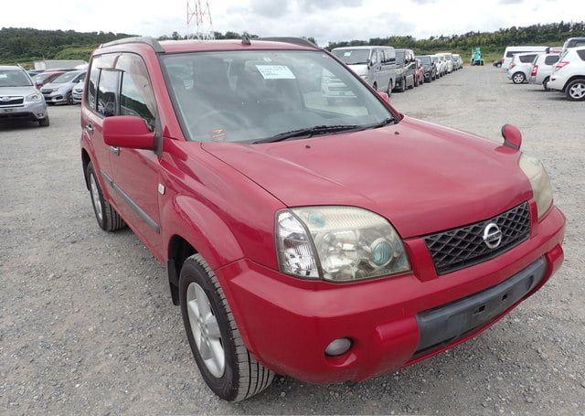 2005 NISSAN X-TRAIL 68,626 km