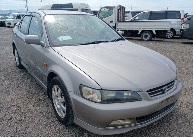 1998 HONDA ACCORD SIR 61,922 km