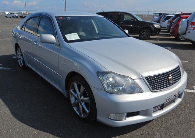 2005 TOYOTA CROWN ATHLETE 65,078 km