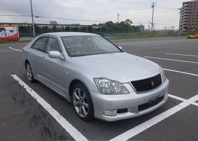 2007 TOYOTA CROWN ATHLETE PREMIUM EDITION 68,175 km