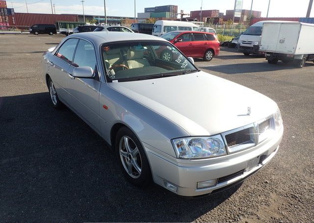 2000 NISSAN CEDRIC SEDAN 250LV FOUR 119,373 km