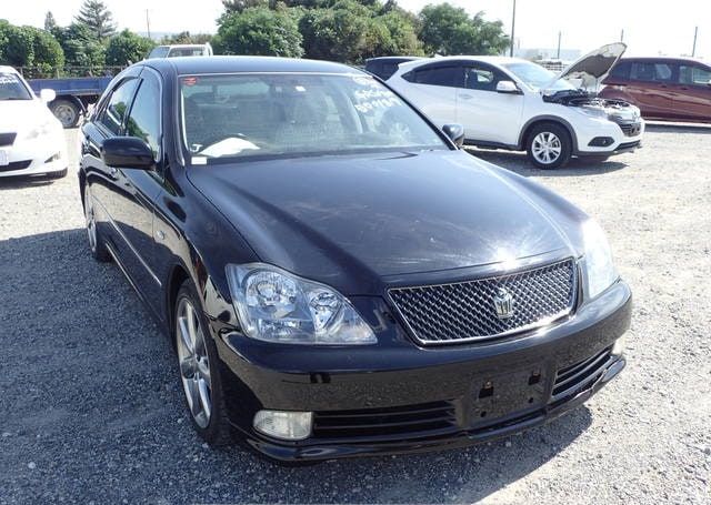 2004 TOYOTA CROWN ATHLETE 107,486 km