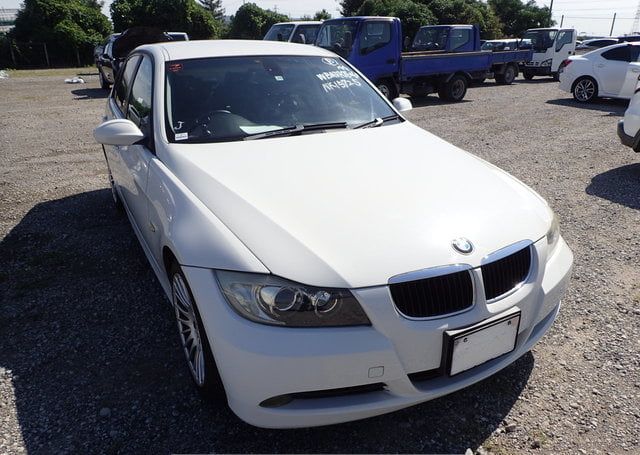 2005 BMW 3 SERIES 320I 108,100 km