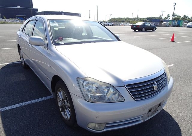 2007 TOYOTA CROWN 2.5 ROYAL SALOON PREMIUM EDITION 97,170 km