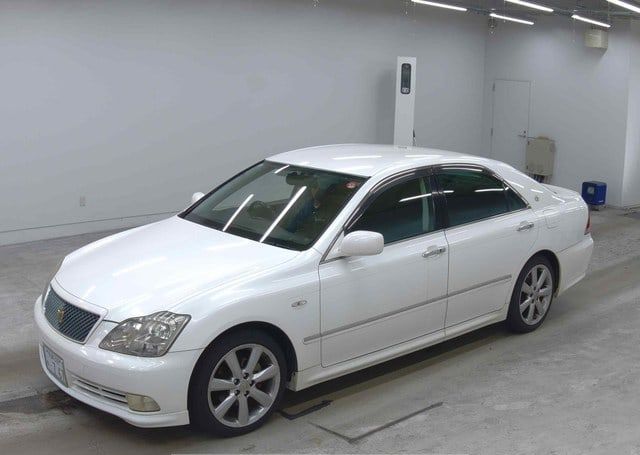 2004 TOYOTA CROWN ATHLETE 131,759 km