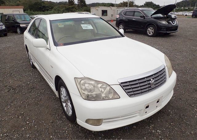 2006 TOYOTA CROWN ROYAL SALOON 113,064 km