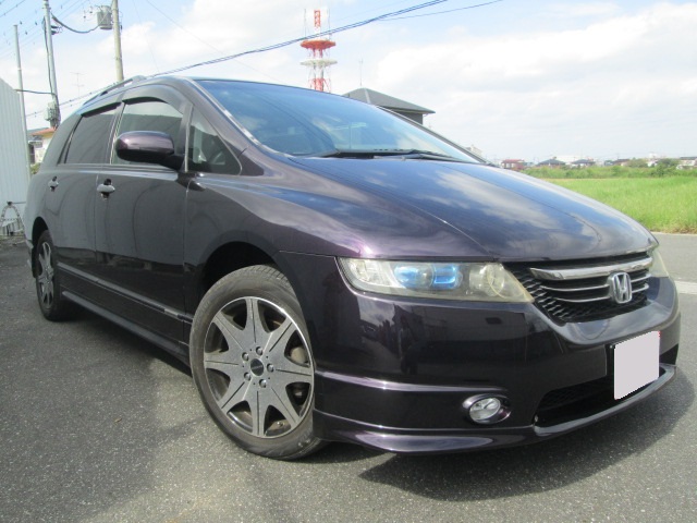 2004 Honda Odyssey Absolute (RB2 AWD) 129,800km