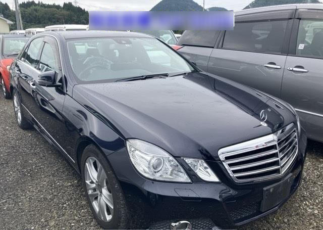 2009 MERCEDES-BENZ E-CLASS E300 AVANTGARDE 50,892 km