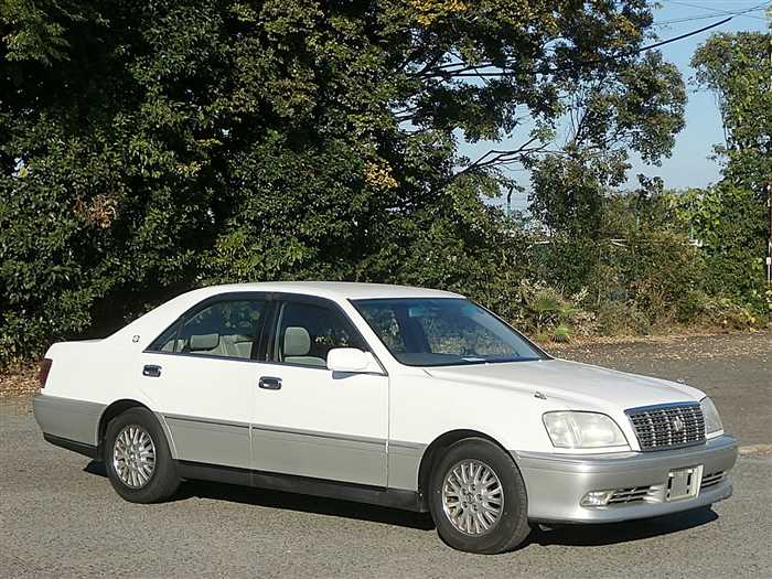 1999 Toyota Crown 64,100 km