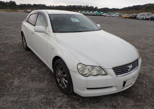 2005 TOYOTA MARK X 87,835 km