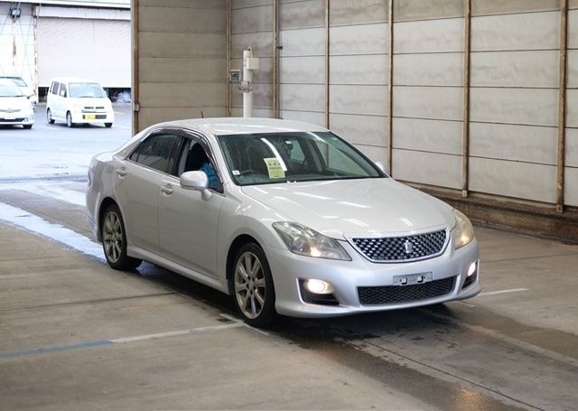 2008 TOYOTA CROWN ATHLETE NAVI PACKAGE 140,390 km