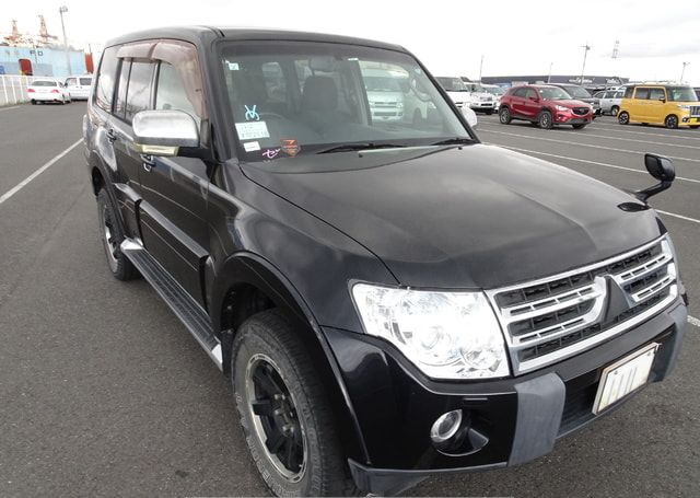 2007 MITSUBISHI PAJERO LONG EXCEED 128,000 km