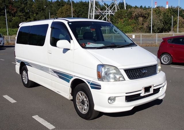 2000 TOYOTA REGIUS WAGON WIND TOURER L PACKAGE 186,538 km