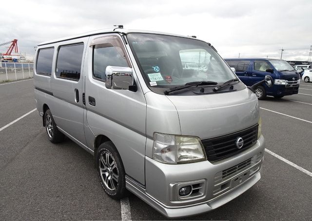 2004 NISSAN CARAVAN VAN 232,080 km