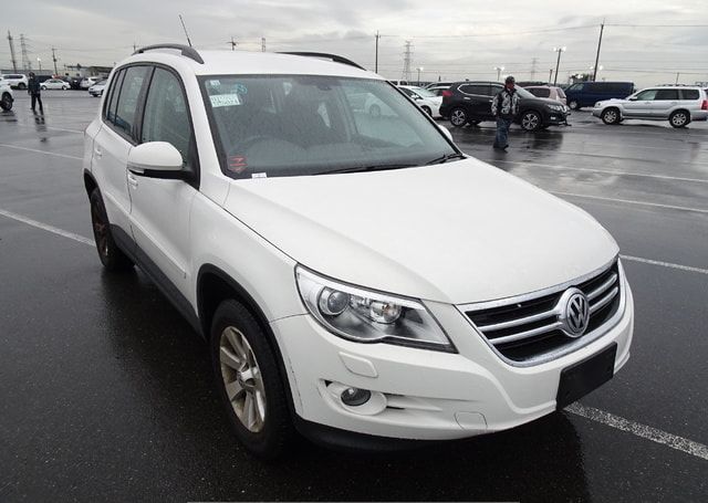 2008 VOLKSWAGEN TIGUAN TRACK AND FIELD 4 MOTION 51,840 km