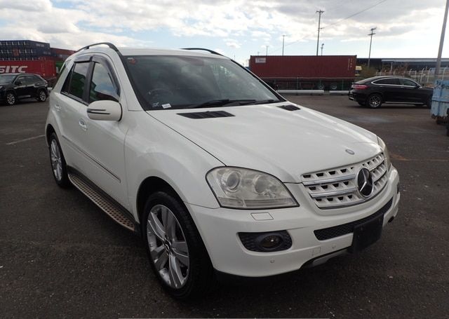 2008 MERCEDES-BENZ M-CLASS ML350 4MATIC 109,256 km