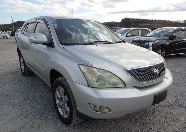 2004 TOYOTA HARRIER 240G ALCANTARA VERSION 53,173 km