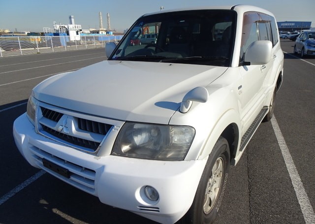 2004 MITSUBISHI PAJERO LONG EXCEED 129,100 km