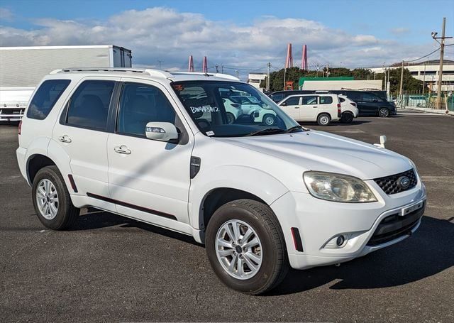 2010 FORD ESCAPE XLT 132,436 km