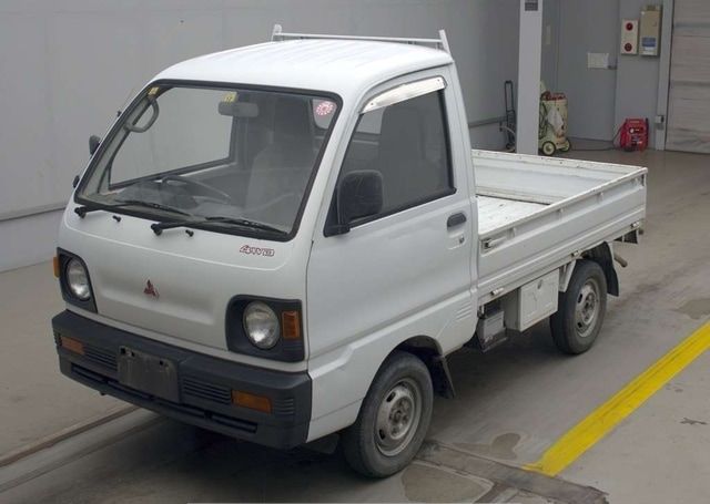 1993 MITSUBISHI MINICAB TRUCK 40,846 km