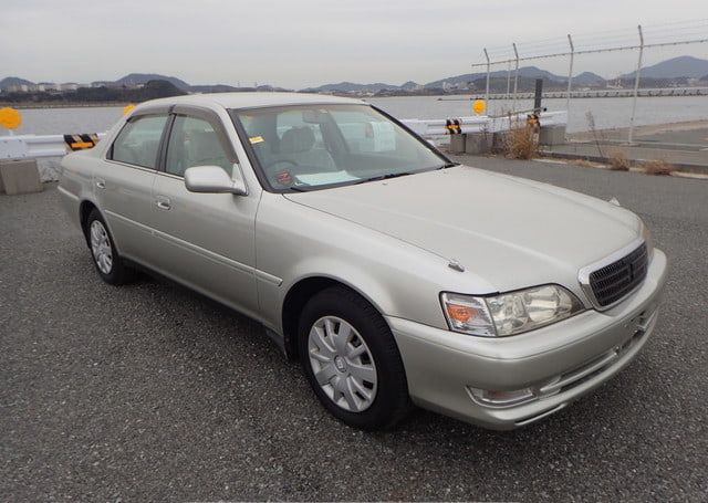 2000 TOYOTA CRESTA SUPER LUCENT 49,595 km