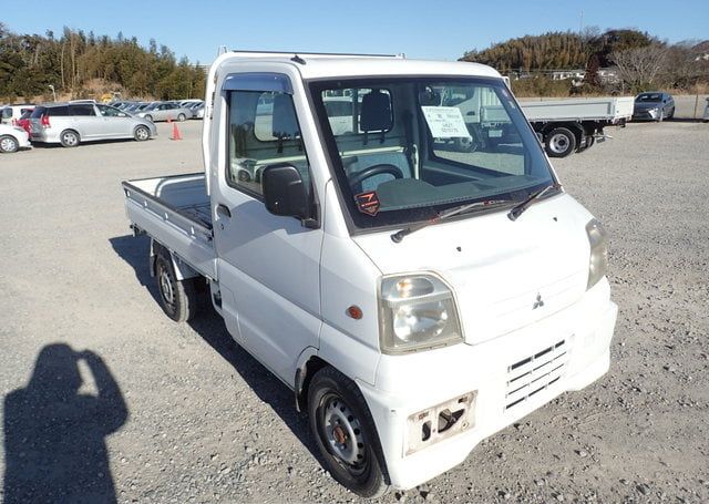 2000 MITSUBISHI MINICAB TRUCK 75,943 km