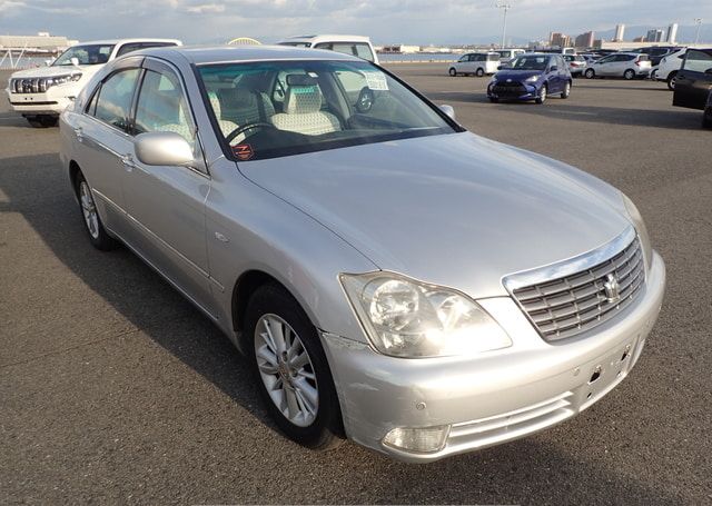 2006 TOYOTA CROWN ROYAL SALOON 112,817 km
