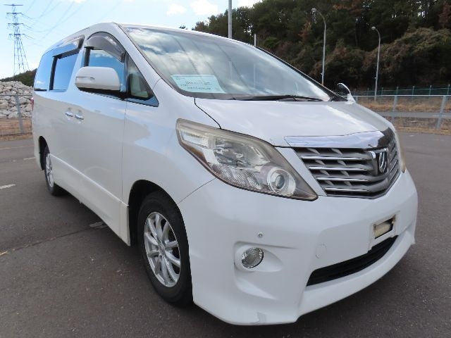 2009 Toyota Alphard 240S 151,000km