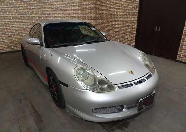 2000 PORSCHE 911 CARRERA 137,394 km