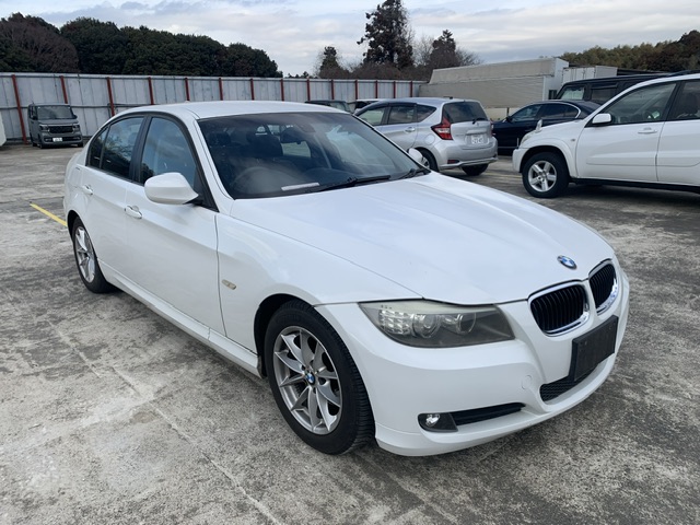 2009 BMW 3-Series 320i Highline 71,000km