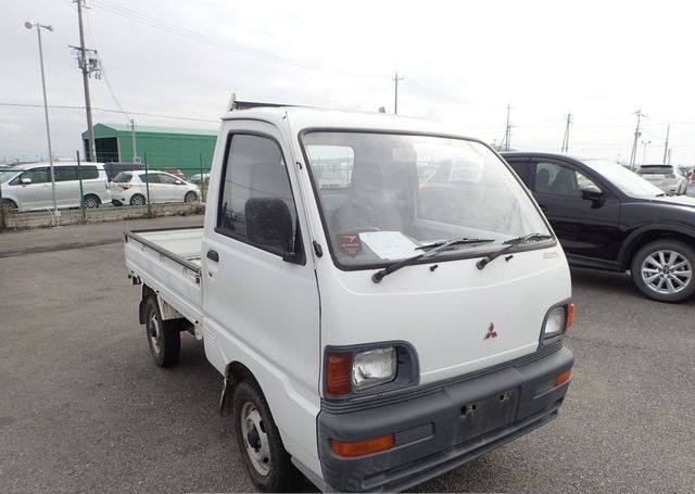 1995 MITSUBISHI MINICAB TRUCK 90,055 km