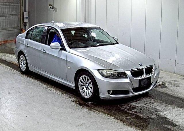 2010 BMW 3 SERIES 320I 77,219 km