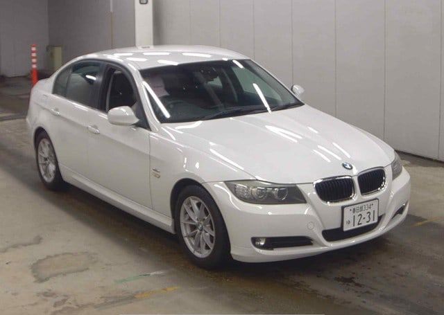 2010 BMW 3 SERIES 320I STYLE ESSENCE 71,325 km