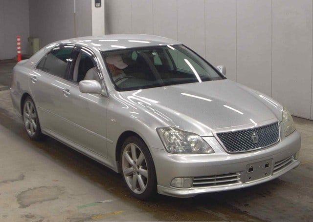 2004 TOYOTA CROWN ATHLETE 85,975 km