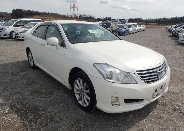 2008 TOYOTA CROWN ROYAL SALOON NAVI PACKAGE 128,401 km