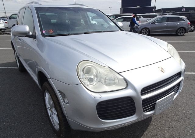 2004 PORSCHE CAYENNE TURBO 111,647 km