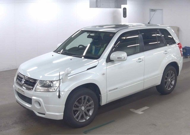 2008 SUZUKI ESCUDO 2.0 SALOMON LIMITED 103,000 km