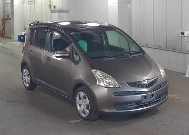 2006 TOYOTA RACTIS G L PANORAMA PACKAGE 86,973 km