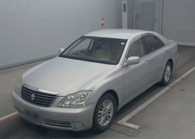 2004 TOYOTA CROWN ROYAL SALOON 23,081 km