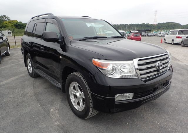 2009 TOYOTA LAND CRUISER AX 109,044 km