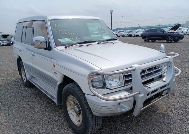 1999 MITSUBISHI PAJERO EXCEED 144,872 km