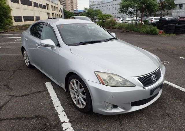 2010 LEXUS IS IS250 VERSION L 197,850 km