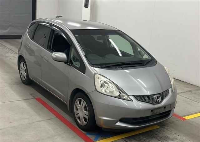 2010 HONDA FIT X 86,105 km